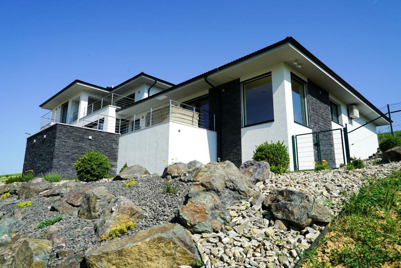 Luxury Villa Moraván Kültér fotó