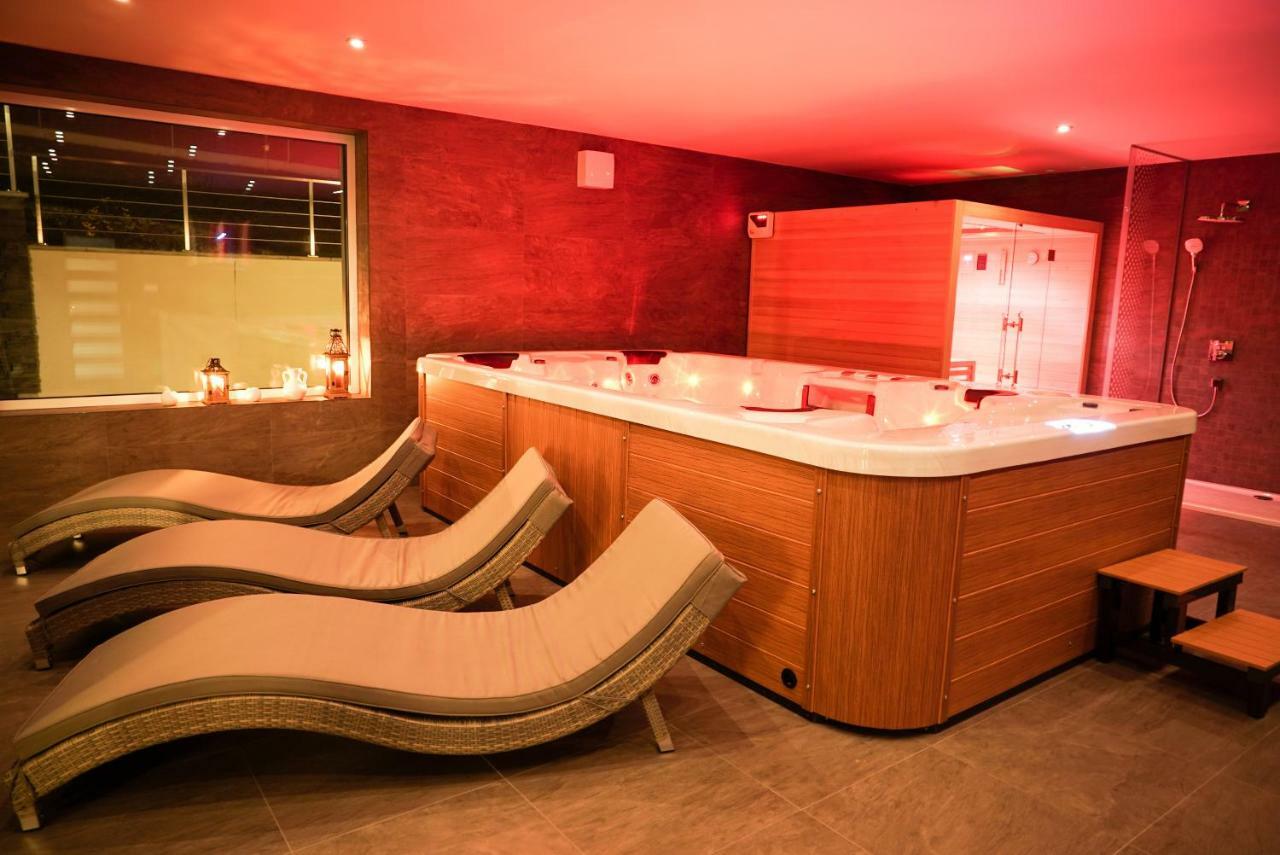 Luxury Villa Moraván Kültér fotó