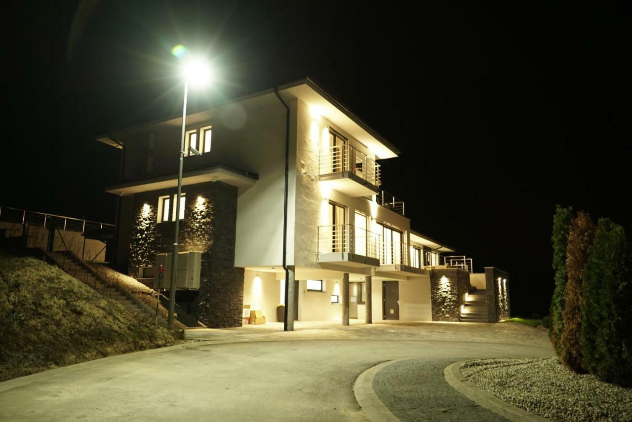 Luxury Villa Moraván Kültér fotó
